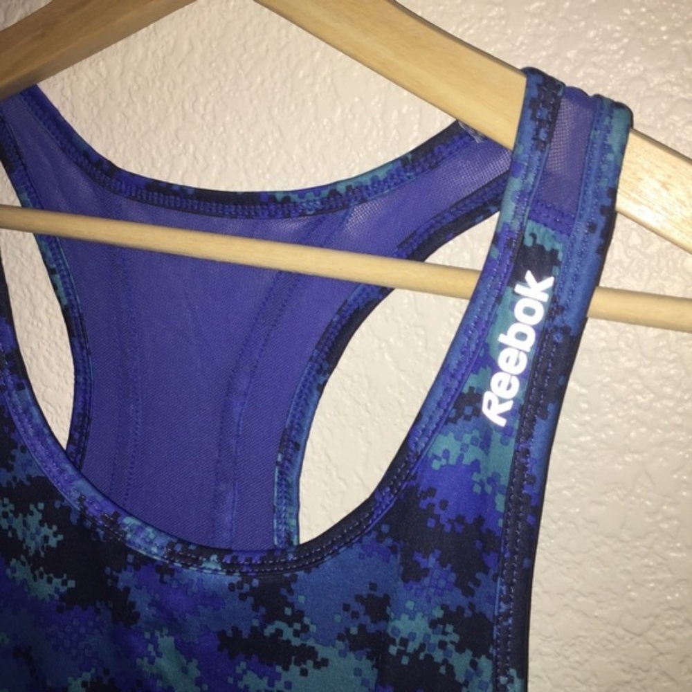 2 NWT Reebok Tank Tops - Picture 2 of 8